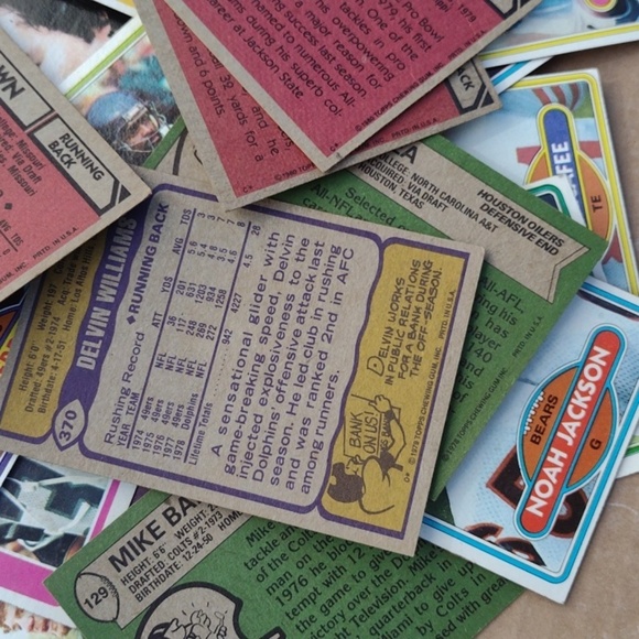 1970's Football Cards - Picture 2 of 4